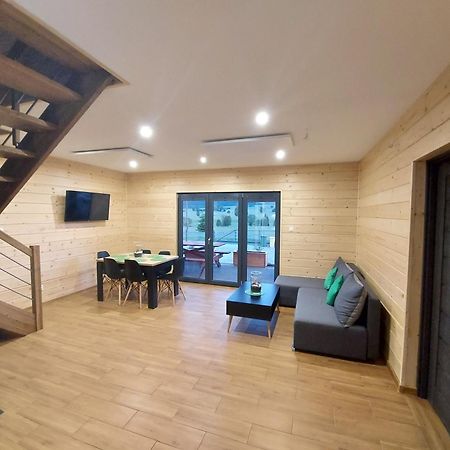 Osada Orlica Klimatyczne Domki Z Widokiem Na Gory I Termalnym Spa Sauna Jacuzzi 4 Km Od Zieleniec Ski Arena Lasowka Luaran gambar