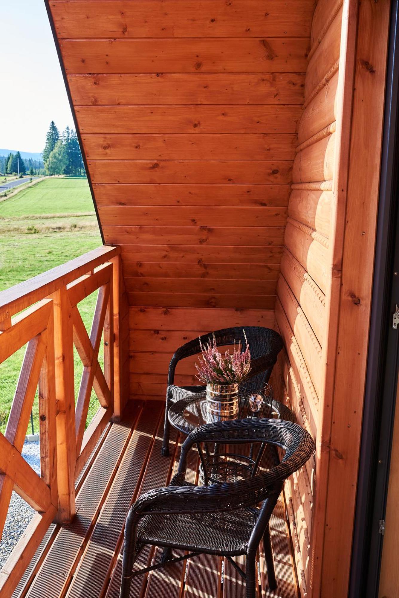 Osada Orlica Klimatyczne Domki Z Widokiem Na Gory I Termalnym Spa Sauna Jacuzzi 4 Km Od Zieleniec Ski Arena Lasowka Luaran gambar